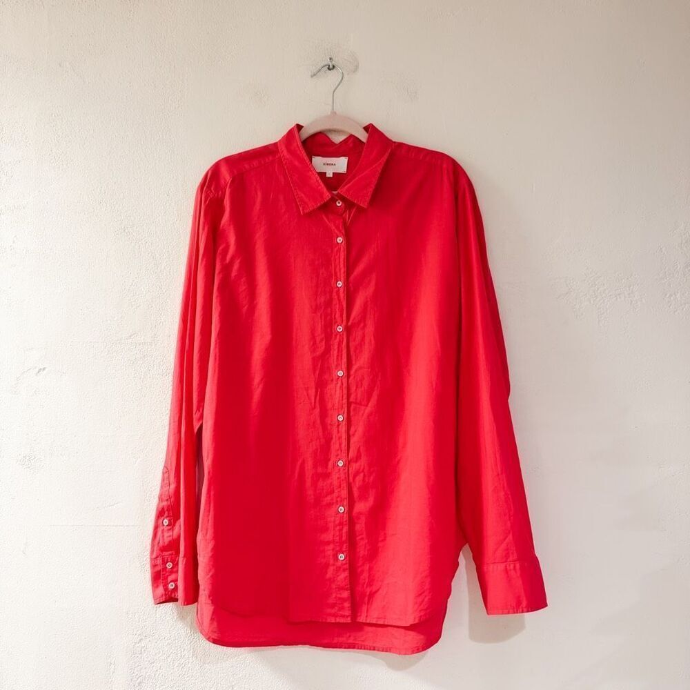 Xirena Beau Button Down Cotton Shirt in Redstone Large
